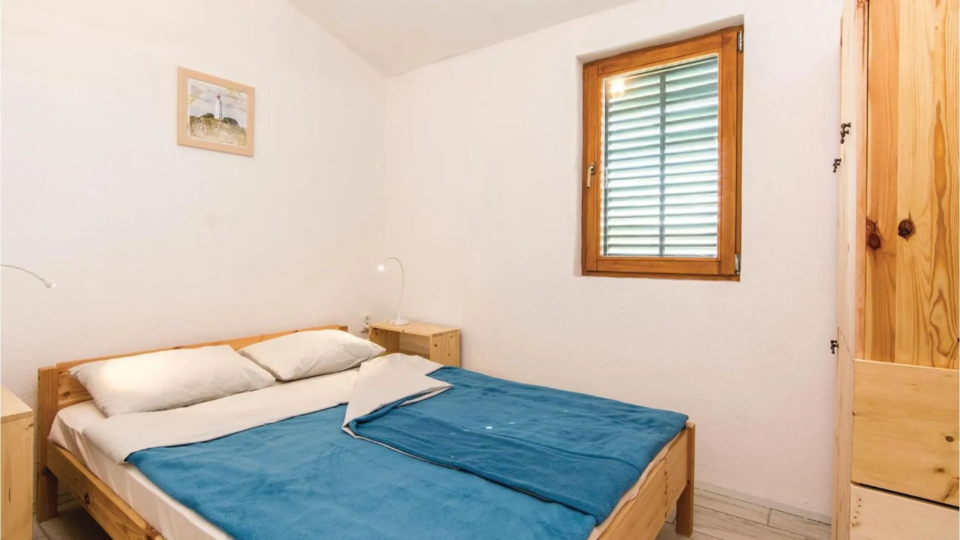 1 Bedroom Amazing Apartment In Maslenica