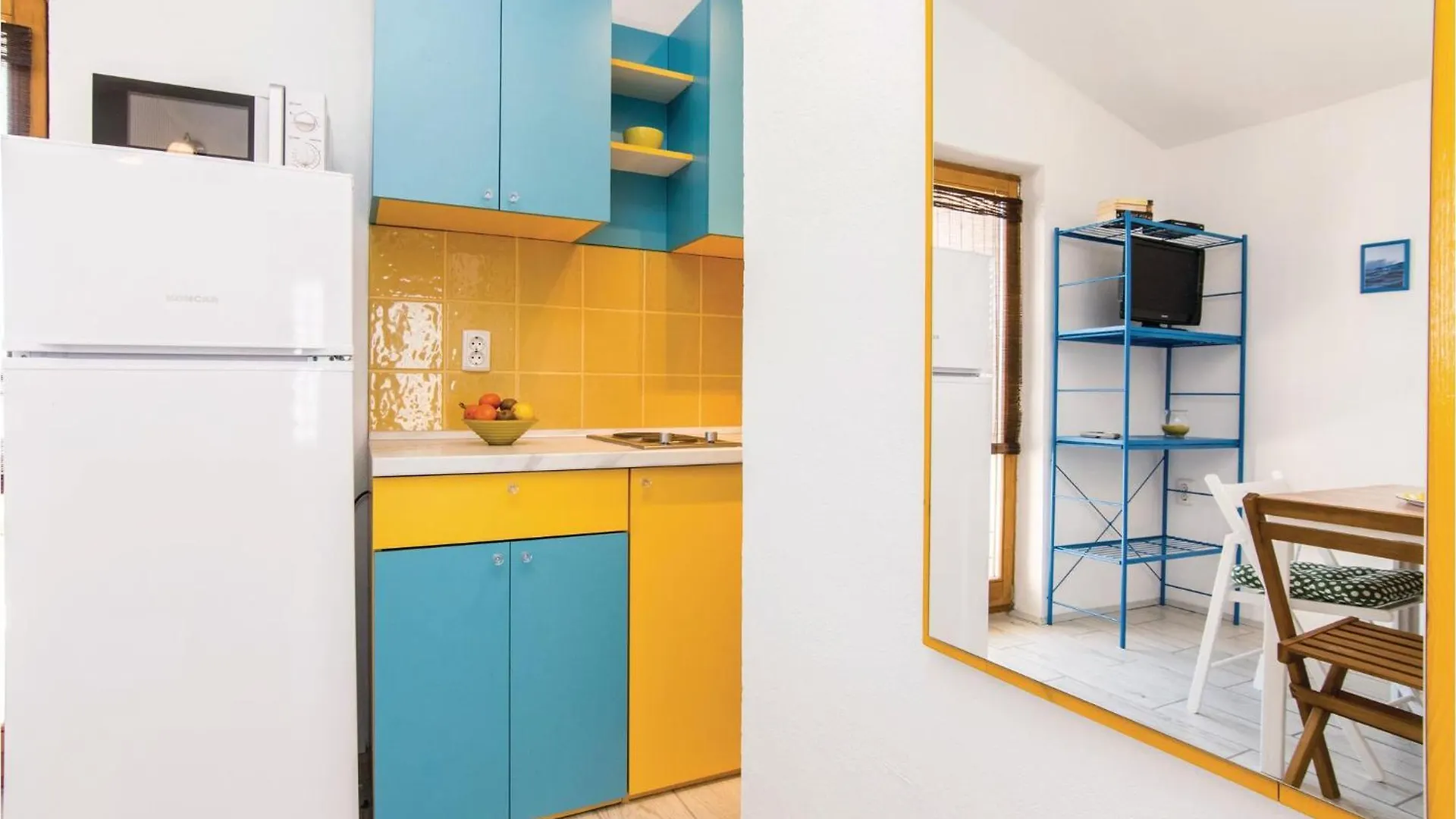 1 Bedroom Amazing Apartment In Maslenica 0*,